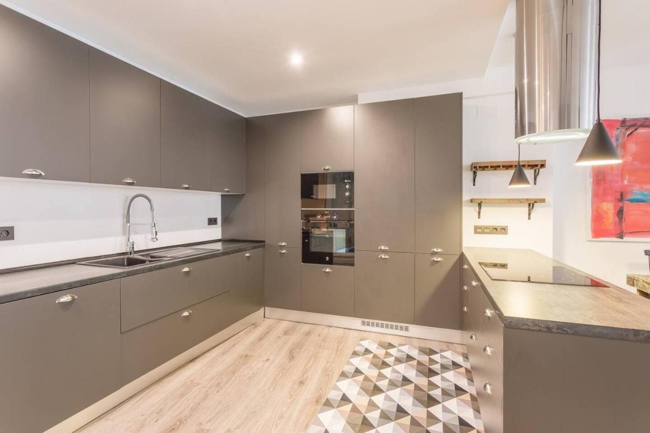 Large And Vanguardist- 2Bd 2Bth- Las Letras Madrid Esterno foto